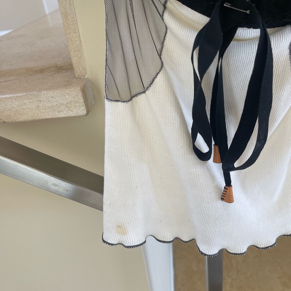 Gaetano Navarra VINTAGE Black and White Lace Camisole Top - Picture 11 of 13